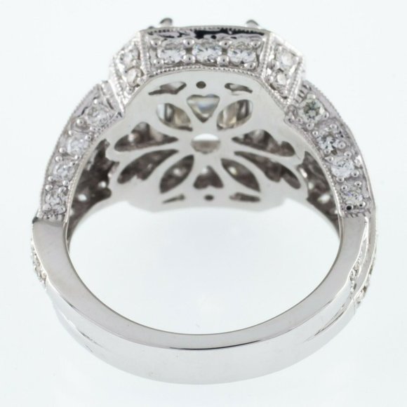 18k White Gold Emerald Cut Diamond Solitaire Ring w/ Accent Stones TDW = 4.5 ct - Picture 5 of 12